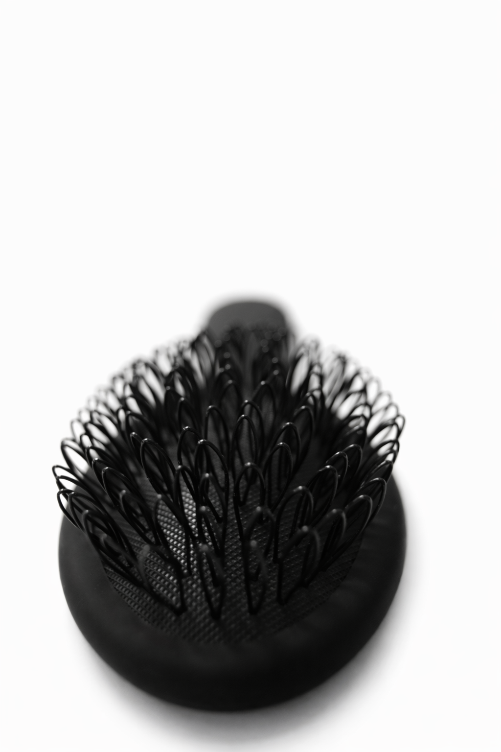 The Bell Hair Signature Brush